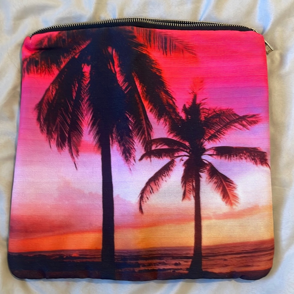 Pouch bag